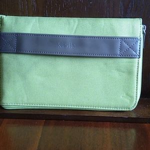 🥰🥰🥰 Free with any purchace Kindle